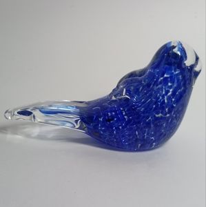 ART GLASS BIRD PAPERWEIGHT COBALT BLUE